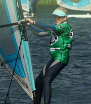 Solo windsurfer
